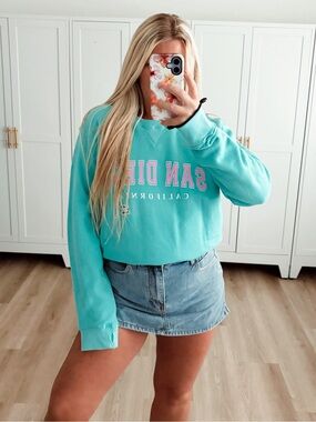 🆕 NWT San Diego blue and pink sweatshirt